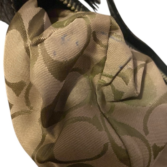 Vintage 2004 Coach Hamilton Black Grain Leather
5052 - Picture 6 of 11